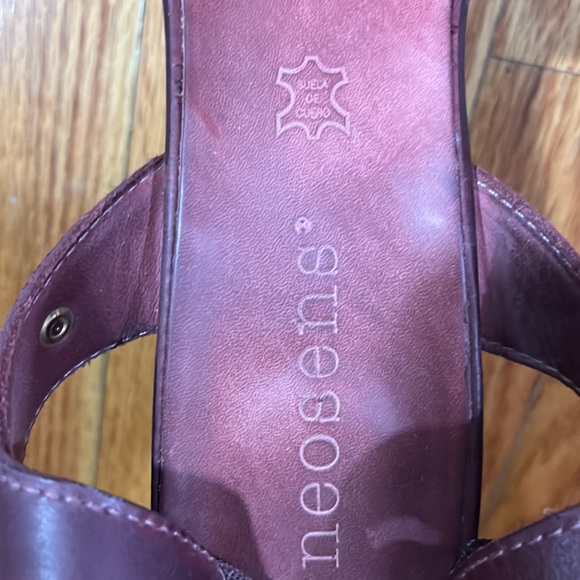 Burgundy Leather Neosens Platform Heels - Picture 11 of 15